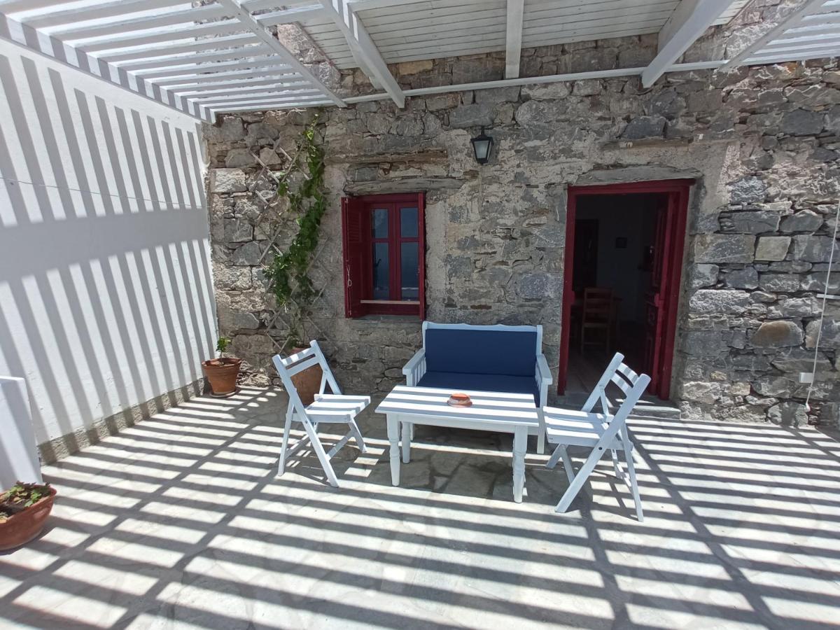 Anemos Guest House Karpathos Olympos  Exteriör bild