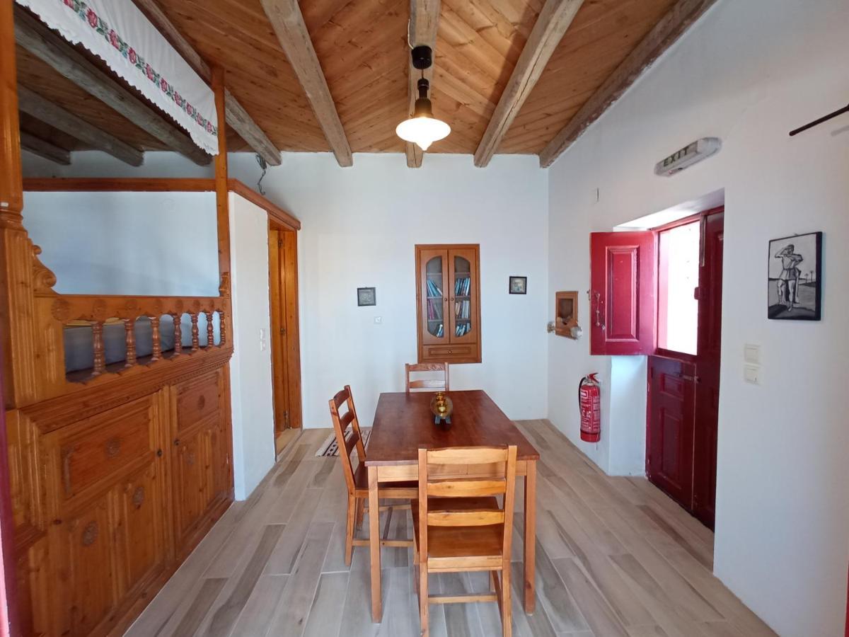 Anemos Guest House Karpathos Olympos  Exteriör bild